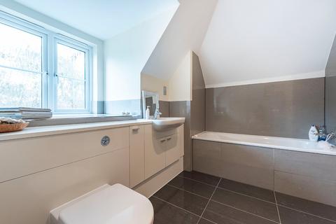 9 Equus Close, Gerrards Cross, SL9 7FE