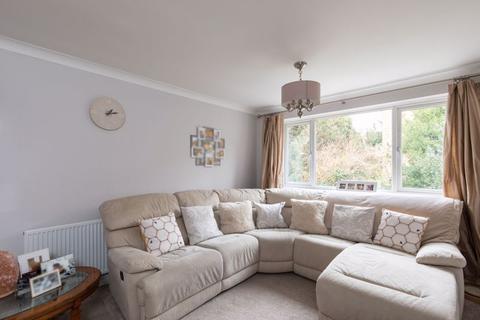 18 Rushmore Close, Bromley, BR1 2DJ