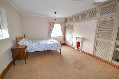 89 Easthorpe, Southwell, NG25 0HZ