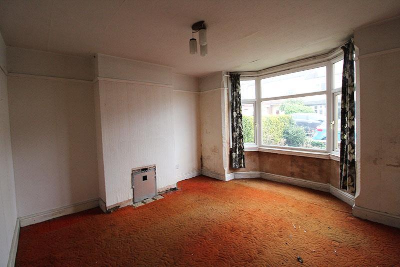 Shearwater Drive, Brierley Hill 3 bed house £120,000