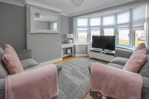 15 Mascalls Lane, Brentwood, CM14 5LR
