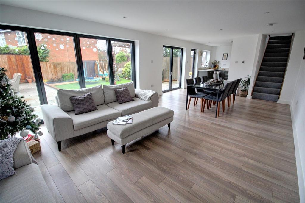 Family/Dining/Living Room