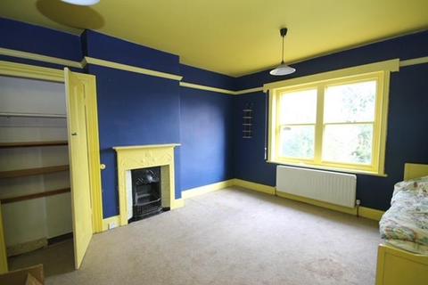 109 Guisborough Road, Nunthorpe, Middlesbrough, TS7 0JD
