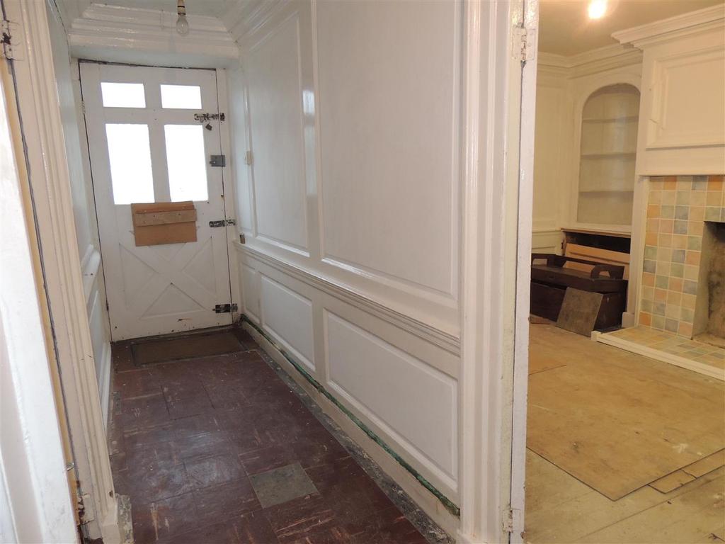 Entrance Hall: