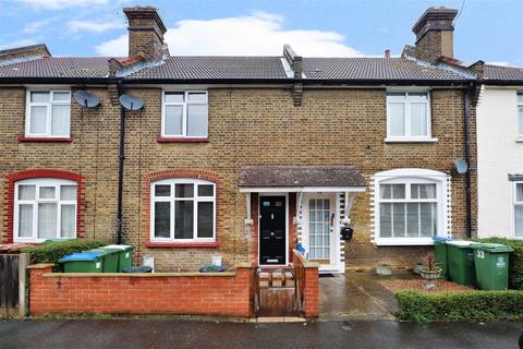 31 Oak Road, Erith, DA8 2NL