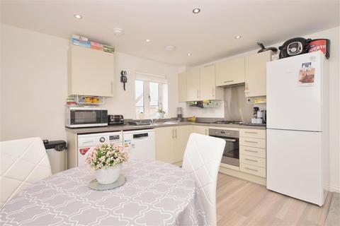 21 Gladiolus Grove, Worthing, BN13 3GU