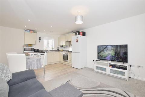 21 Gladiolus Grove, Worthing, BN13 3GU