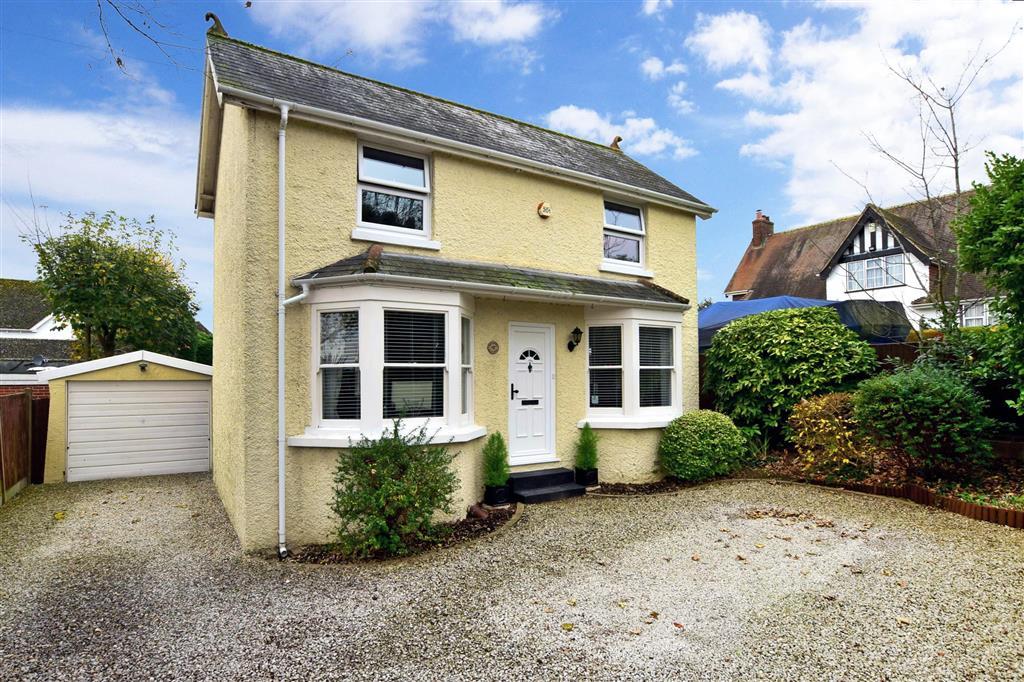 Durrington Hill, Worthing, West Sussex 3 bed detached house £550,000