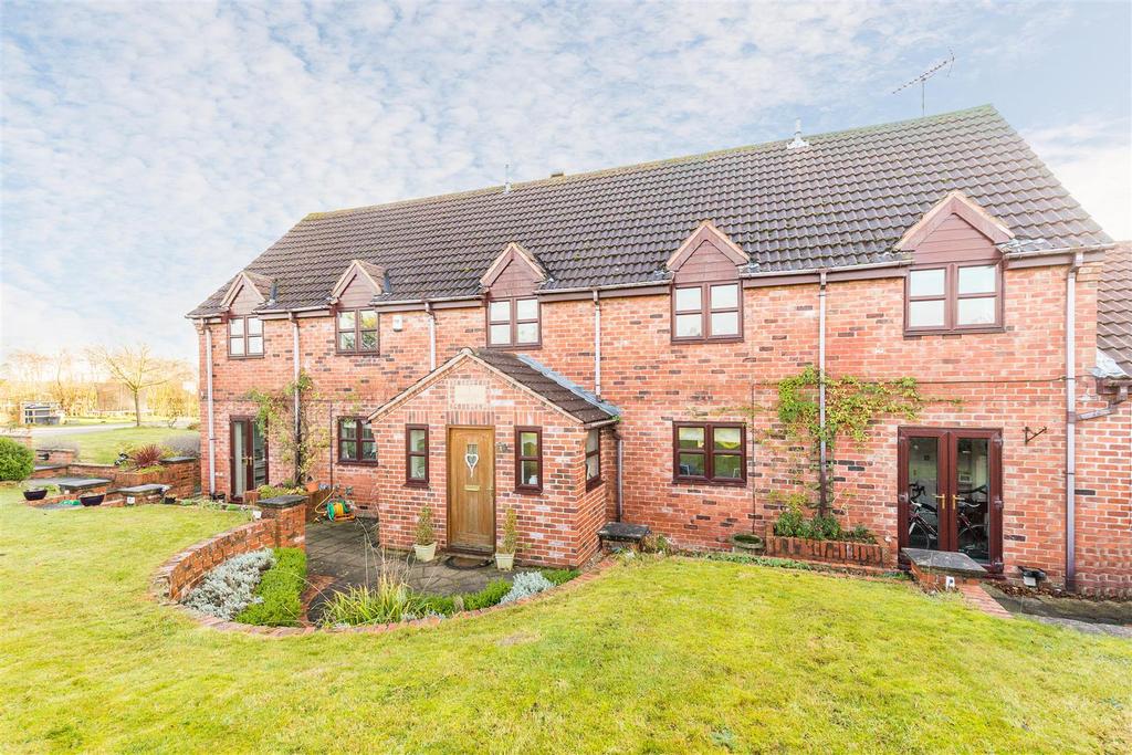 1, Charleswold Court, Thurlby Lane, Stanton On The