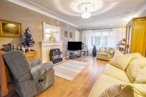 239 Carr Lane, Willerby, Hull, HU10 6JF