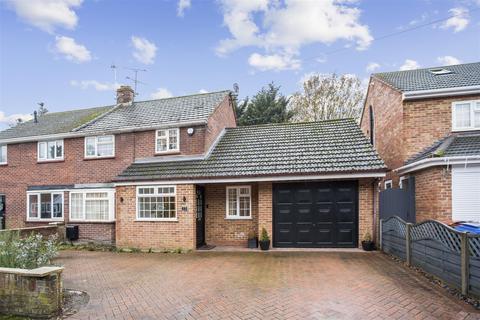 15 Beechwood Close, Ascot, SL5 8QJ