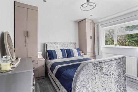 15 Beechwood Close, Ascot, SL5 8QJ
