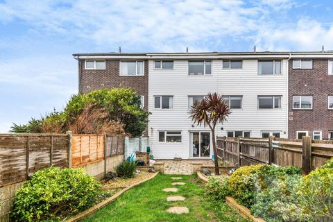 10 Flag Square, Shoreham-by-sea, BN43 5RZ