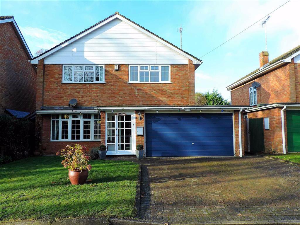 Sole Street, Cobham 4 bed detached house £699,999