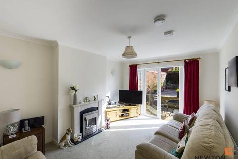 7 Haddon Road, Ravenshead, Nottingham, NG15 9EZ
