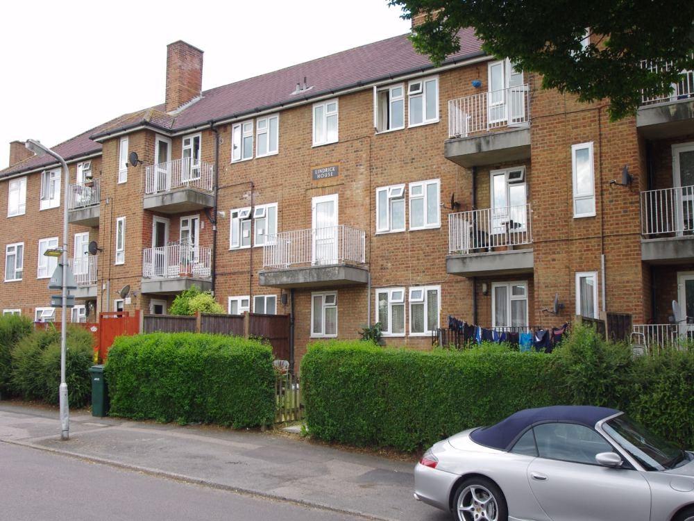 Lindrick House, Ainsdale Road, SOUTH... 1 bed flat £800 pcm (£185 pw)