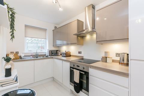 20/2 Hawkhill, Edinburgh, EH7 6LA