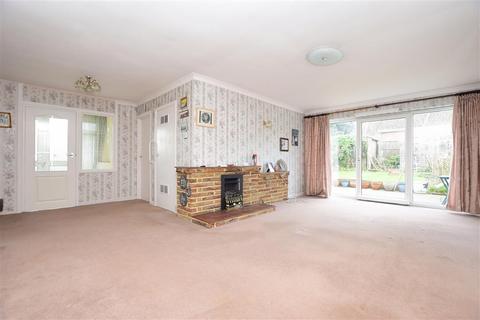 11 Birch End, West Chiltington, Pulborough, RH20 2QF