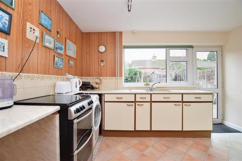 11 Birch End, West Chiltington, Pulborough, RH20 2QF