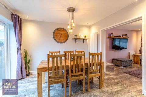 5 Firswood Drive, Royton, Oldham, OL2 5XS