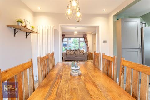 5 Firswood Drive, Royton, Oldham, OL2 5XS
