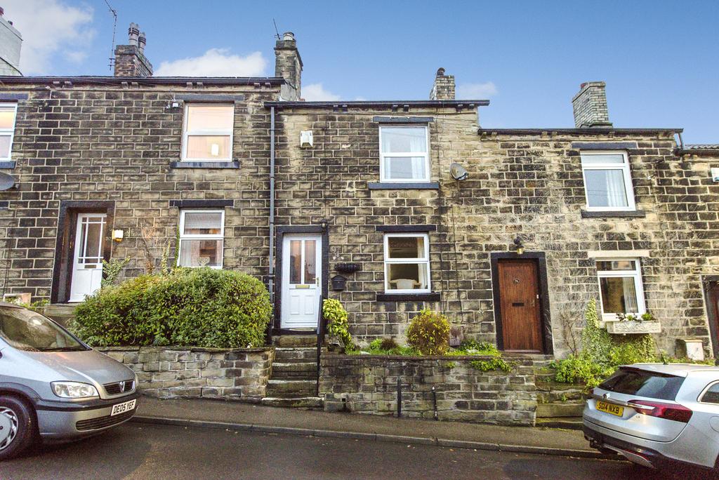Valley Road, Pudsey, LS28 3 bed terraced house £170,000