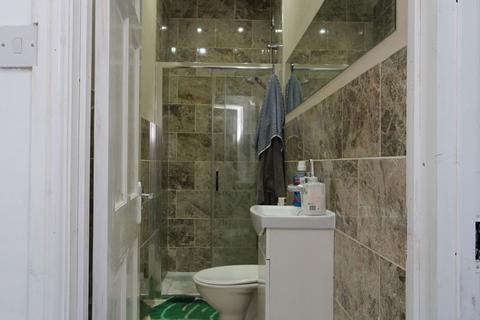 47 Heald Place, Manchester, M14 4PF