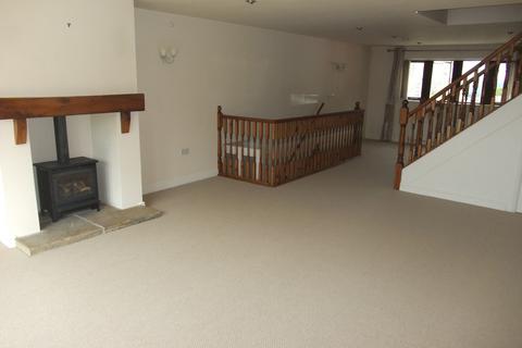 undefined, Swan Lane, Outlane, Huddersfield HD3