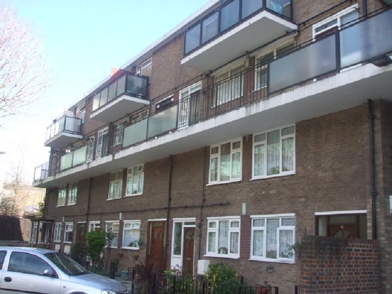 Hanley Road, London, Greater London. N4 2 bed flat £1,315 pcm (£303 pw)