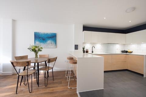 2 Charlock Close, Romford, RM3 0LE