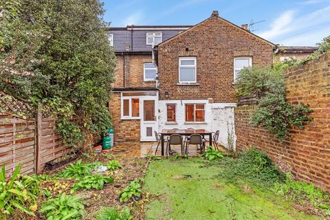 3 Marys Terrace, Twickenham, TW1 3JB