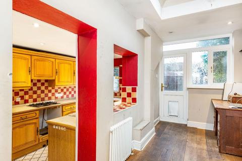 3 Marys Terrace, Twickenham, TW1 3JB