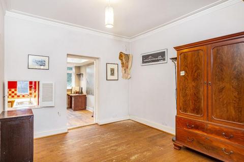 3 Marys Terrace, Twickenham, TW1 3JB