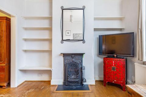 3 Marys Terrace, Twickenham, TW1 3JB