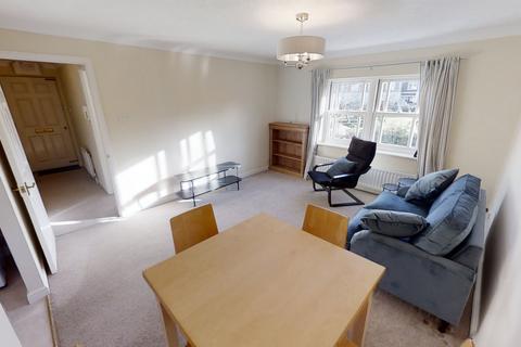 1 bedroom apartment to rent, St Luke Square, Holy Trinity, GU1