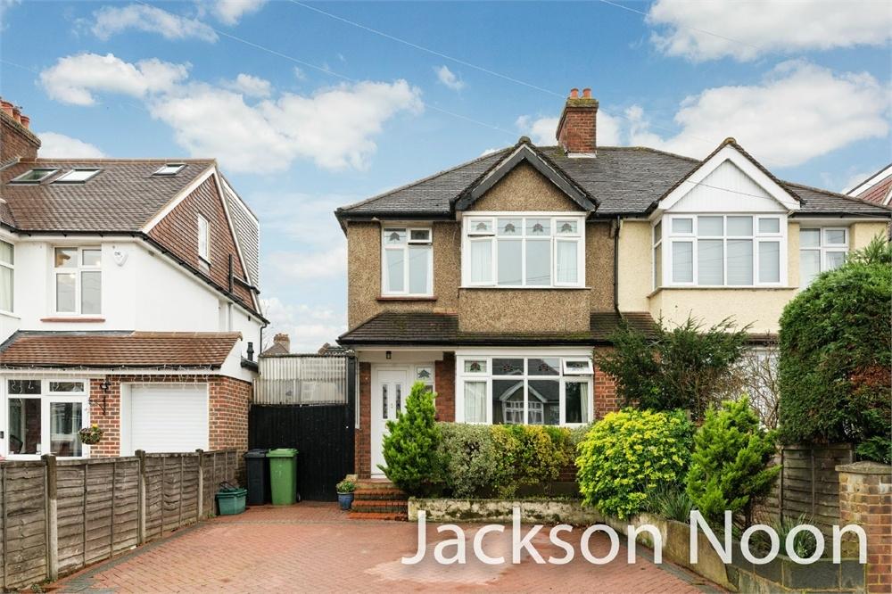 Bradford Drive, Ewell Court 3 bed semidetached house £600,000