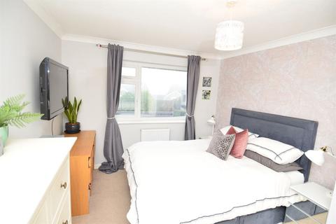 27 Anthony Crescent, Whitstable, CT5 4TS