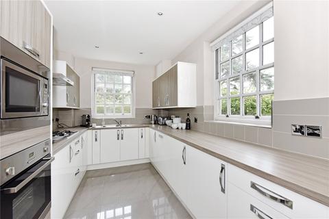 8, Wilton Court Crossways, Beaconsfield, HP9 2HX