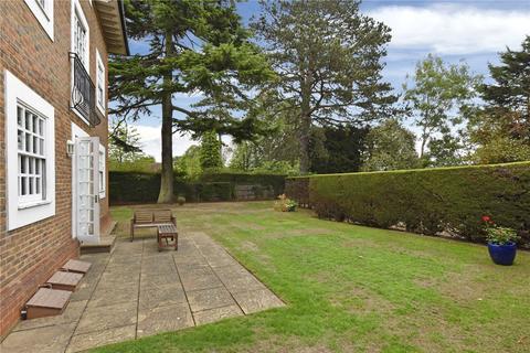 8, Wilton Court Crossways, Beaconsfield, HP9 2HX