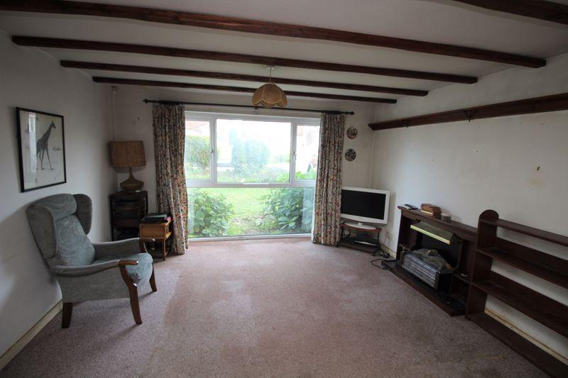 Ash Hayes Drive, Nailsea 3 bed detached house £339,950