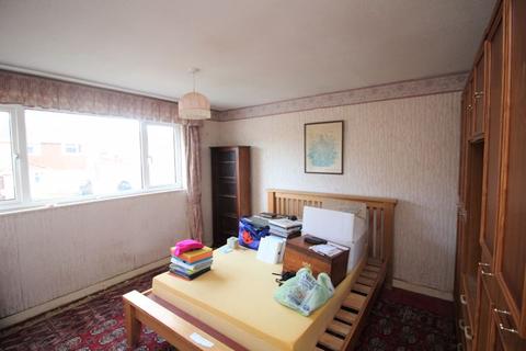 40 Ash Hayes Drive, Nailsea, Bristol, BS48 2LQ