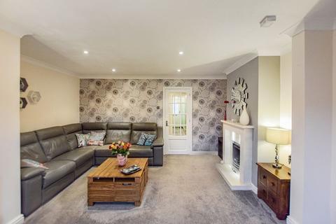 30 Minton Way, Widnes, WA8 9RA
