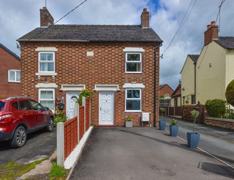 Longford Turning, Market Drayton 2 bed semidetached house £155,000
