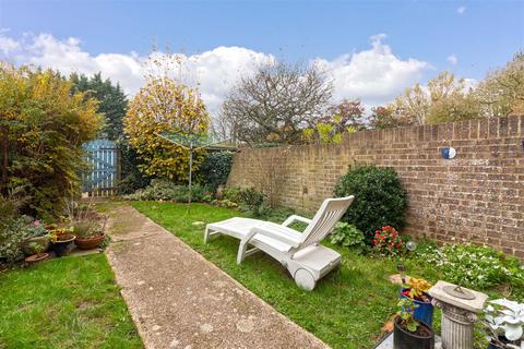 29 Coleridge Close, Goring By Sea, Worthing, BN12 6LD