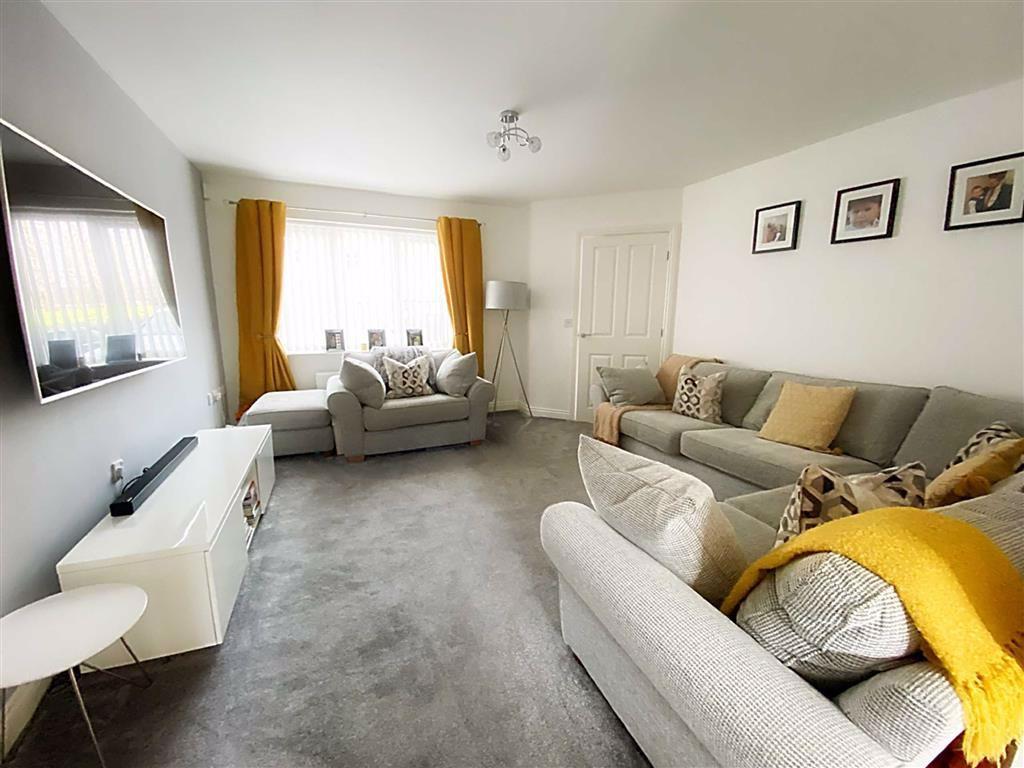 Coquet Gardens, Hadrian Mews, Wallsend, NE28 3 bed detached house £