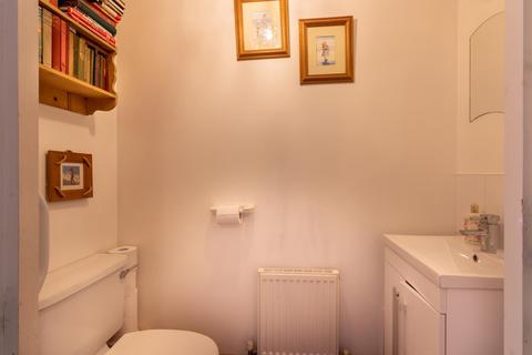46 Saffron Road, Chafford Hundred, Grays, RM16 6NA