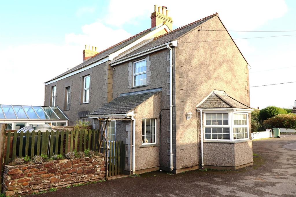 Goonbell, St. Agnes 5 bed detached house £699,000