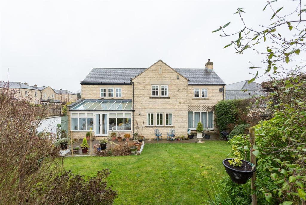 Montagu Way, Ingmanthorpe Hall, Nr Wetherby 5 bed detached house £820,000