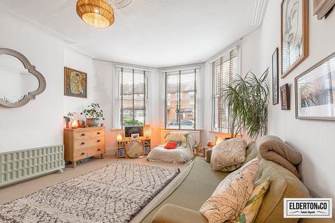 116d Marlborough Road, London, N22 8NN
