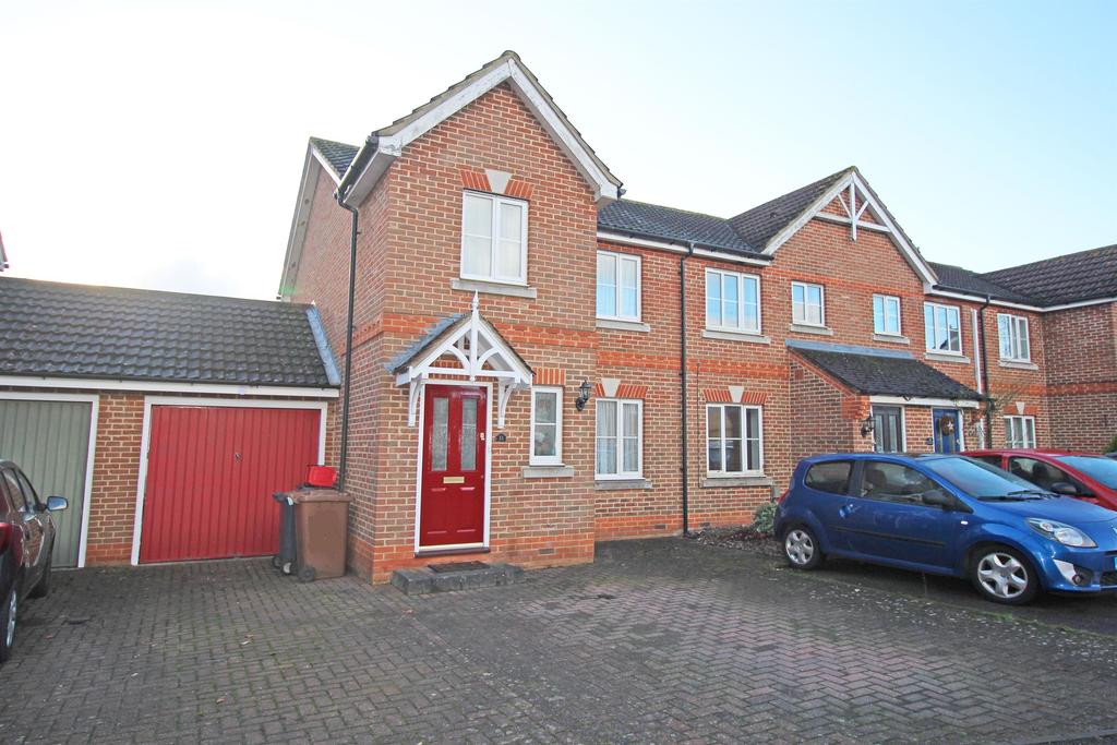 Old Bourne Way, Stevenage, SG1 6AE 3 bed end of terrace house £375,000